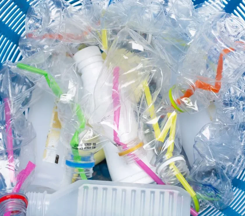 jakie materiały mogą zastąpić plastik